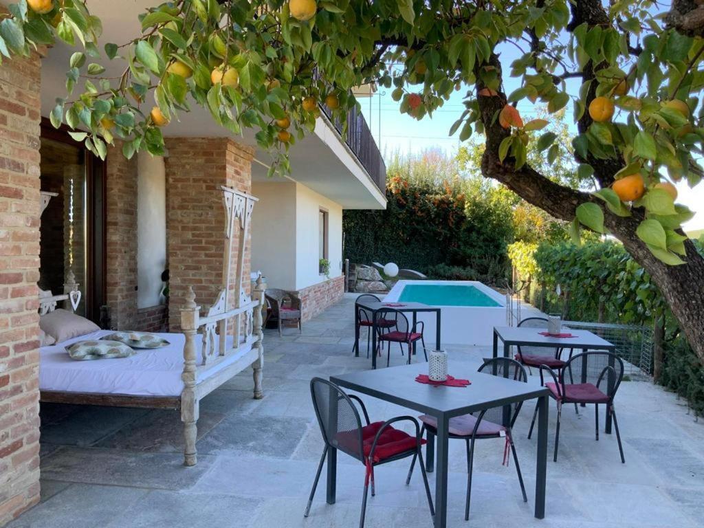 Villa Laura Castellinaldo Dış mekan fotoğraf