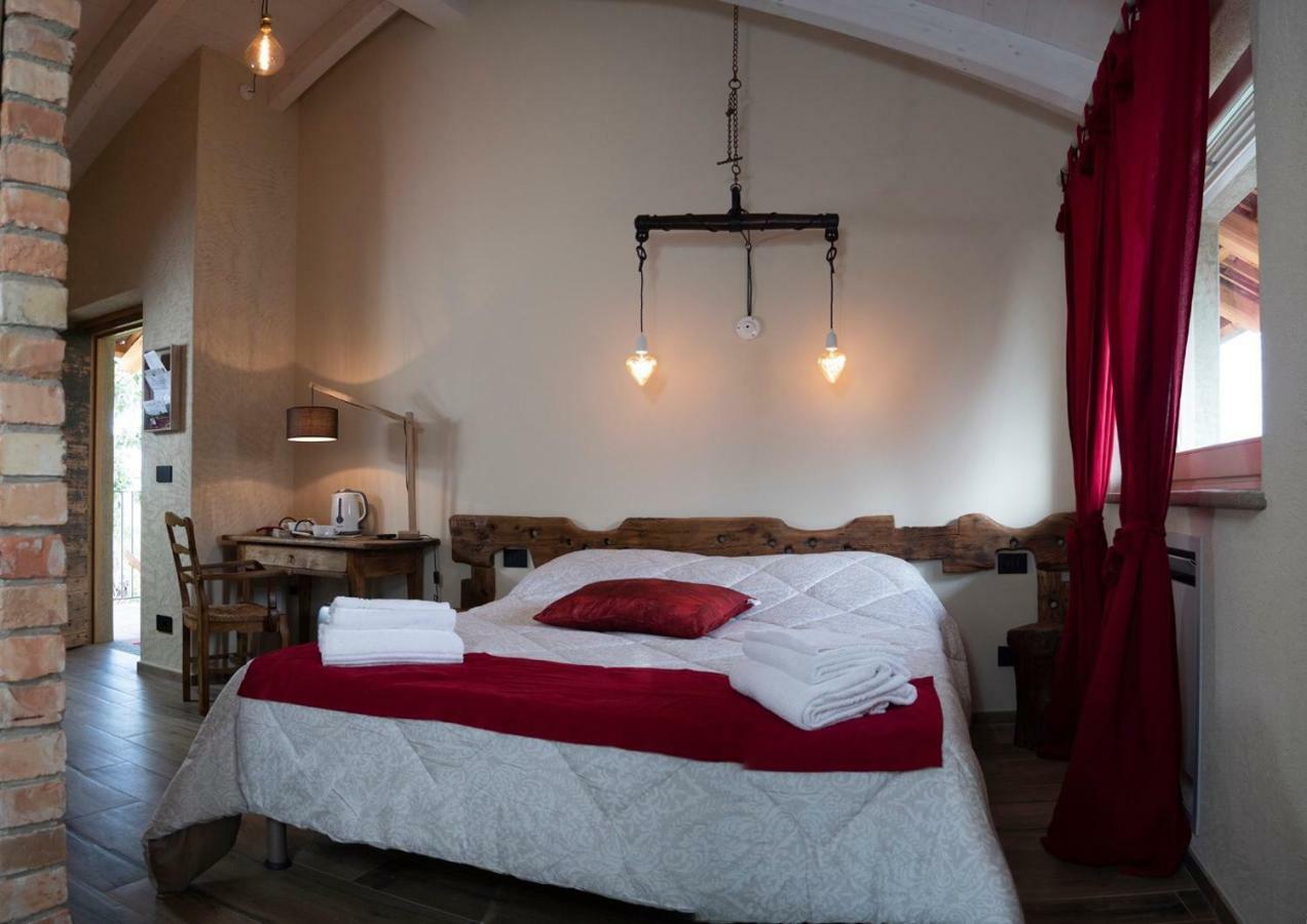 Villa Laura Castellinaldo Dış mekan fotoğraf